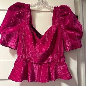 Saylor velvet top